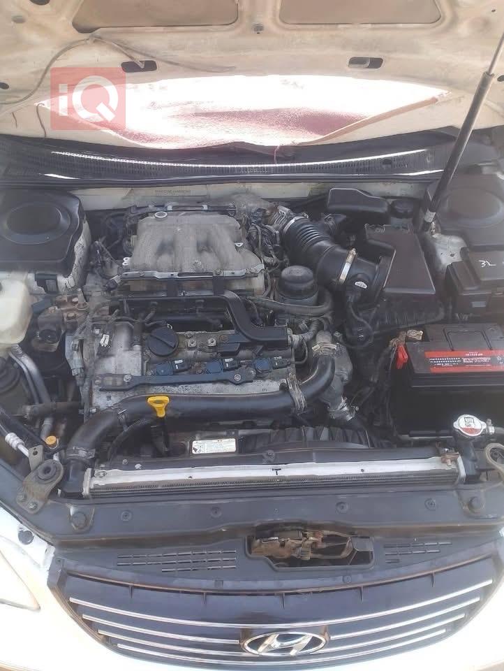 هيونداي أزيرا